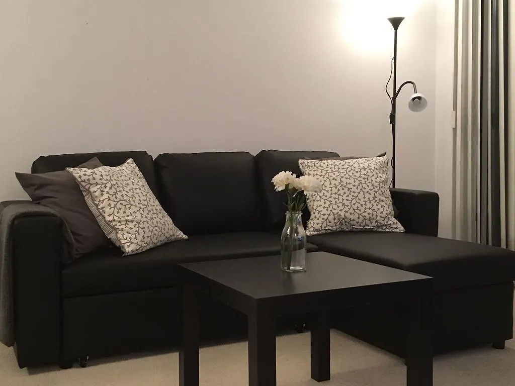 Lavish Suites - Luxury One Bedroom Condo- Cn Tower Kanada