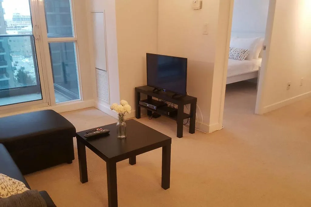 Lavish Suites - Luxury One Bedroom Condo- Cn Tower Toronto