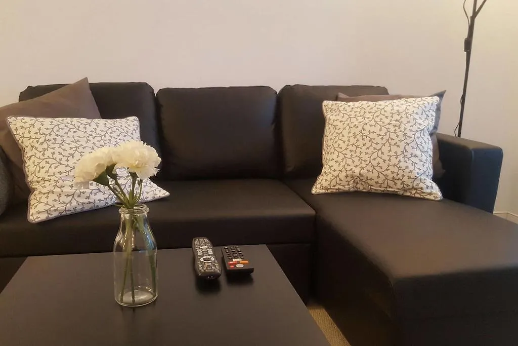 Lavish Suites - Luxury One Bedroom Condo- Cn Tower Toronto Apartment
