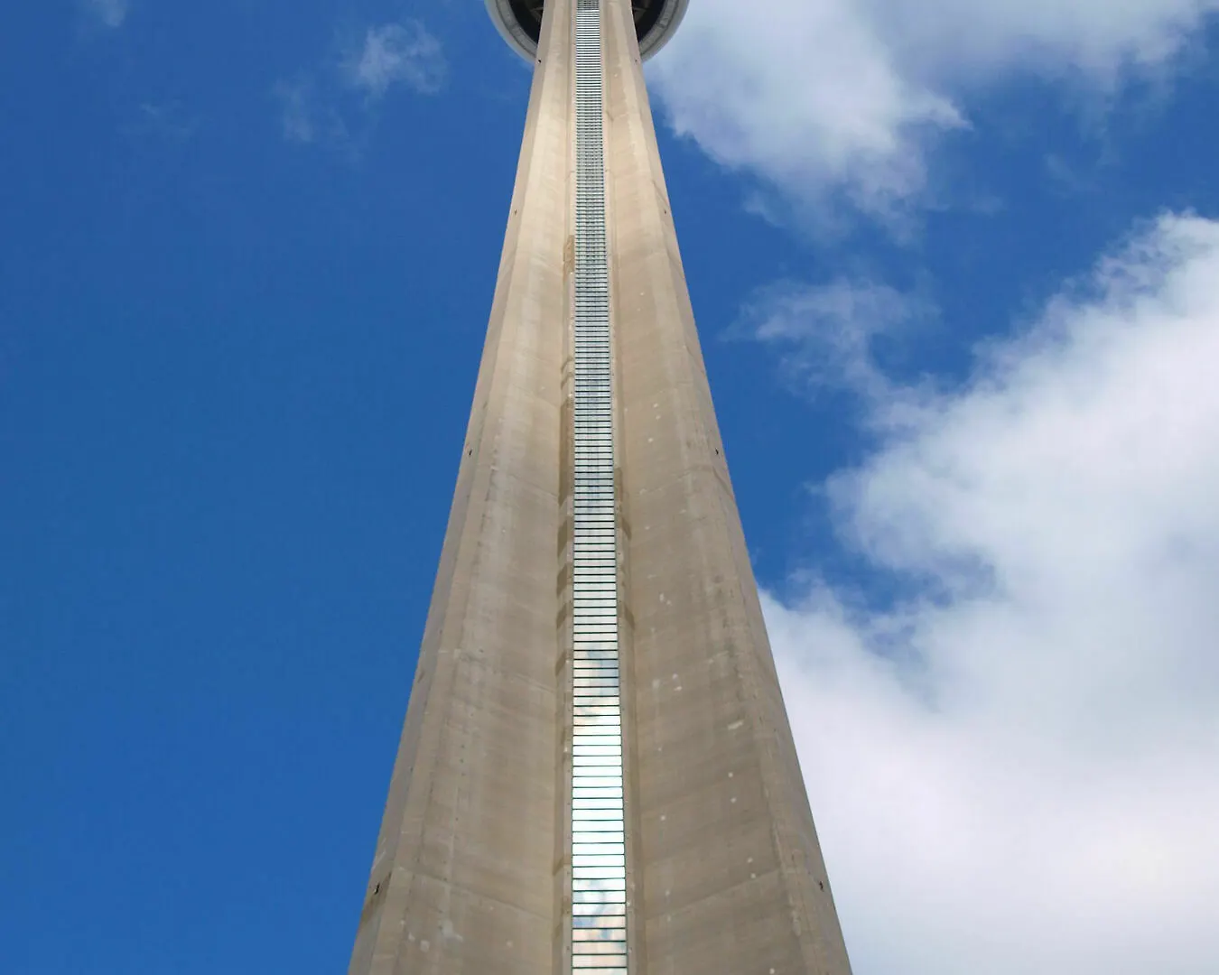 Apartment Lavish Suites - Luxury One Bedroom Condo- Cn Tower Toronto